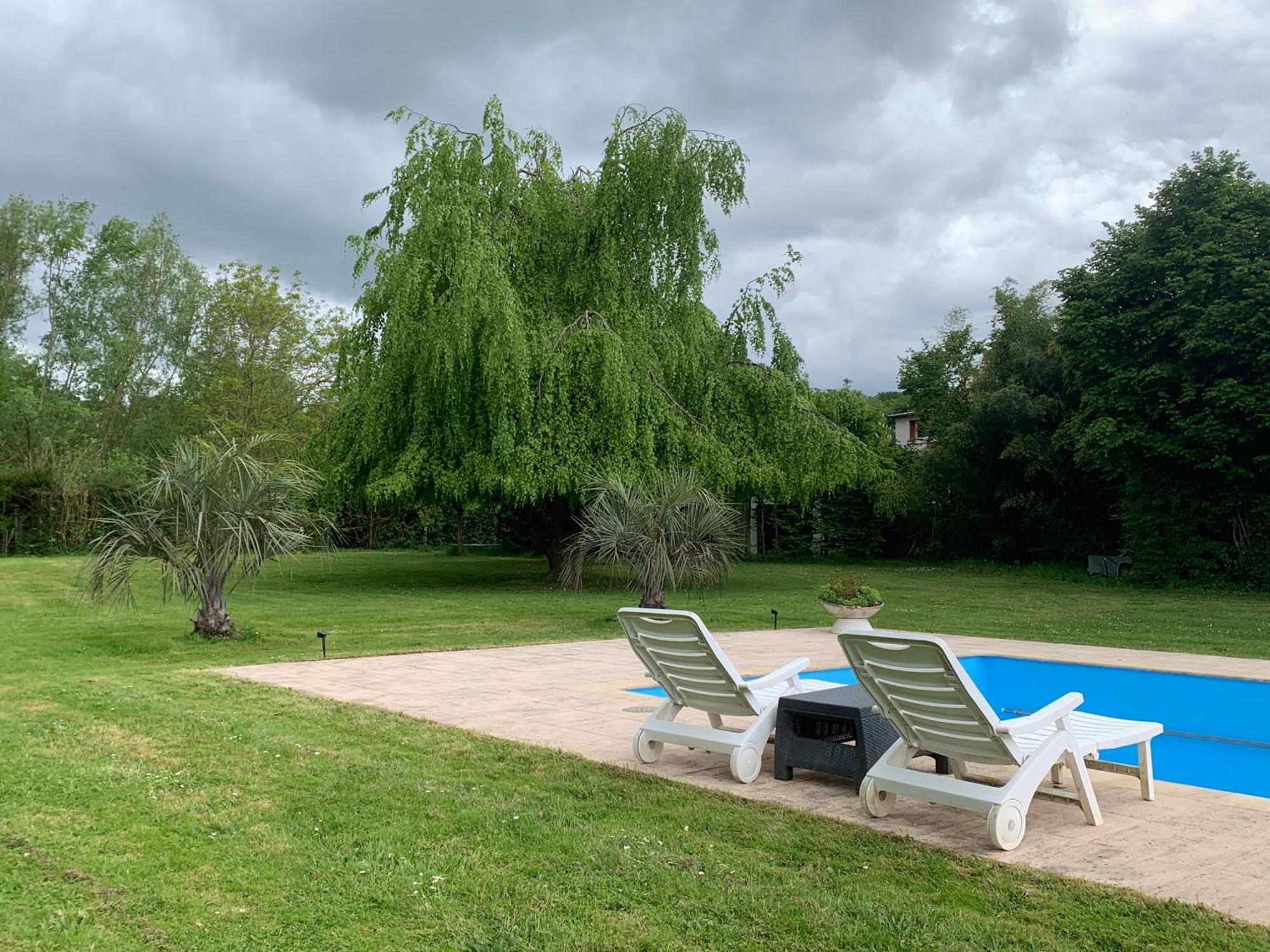 Appartement Familial Au Bord De La Marne, Jardin 8000M2, Piscine, Court De Tennis, Terrasse, Parking Gratuit Proche Disneyland Isles-lès-Villenoy Kültér fotó