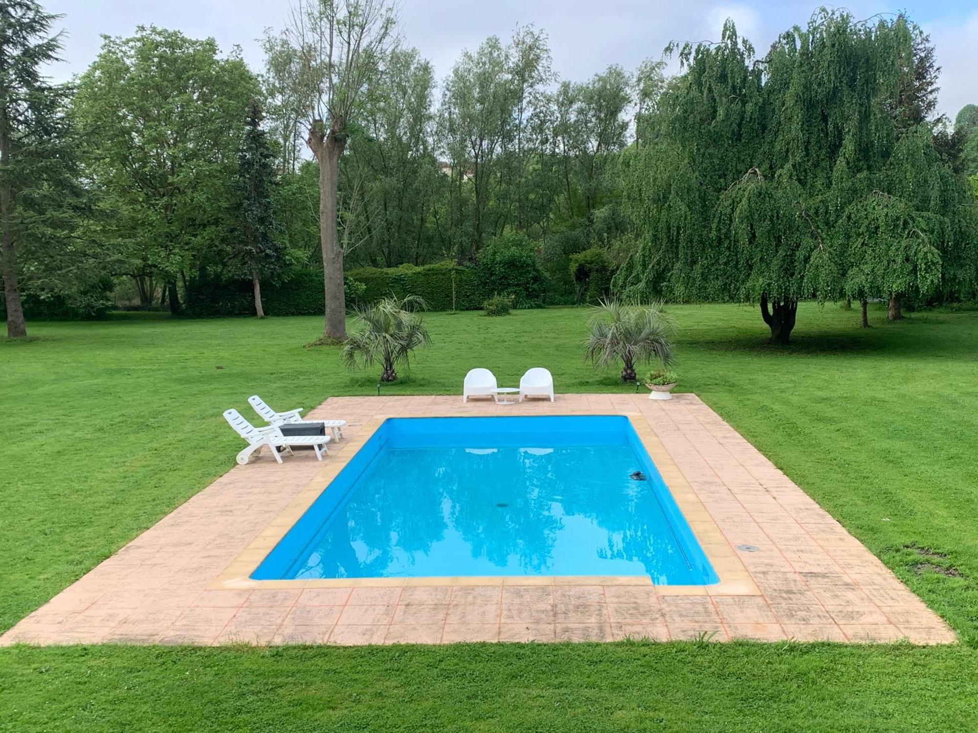 Appartement Familial Au Bord De La Marne, Jardin 8000M2, Piscine, Court De Tennis, Terrasse, Parking Gratuit Proche Disneyland Isles-lès-Villenoy Kültér fotó