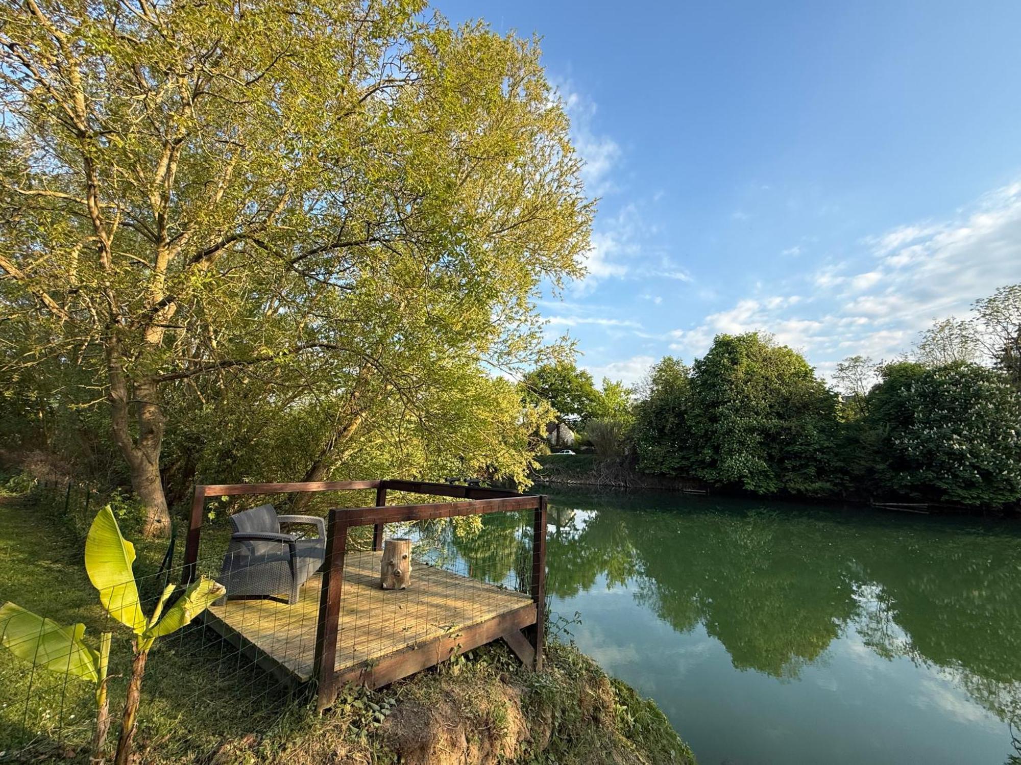 Appartement Familial Au Bord De La Marne, Jardin 8000M2, Piscine, Court De Tennis, Terrasse, Parking Gratuit Proche Disneyland Isles-lès-Villenoy Kültér fotó